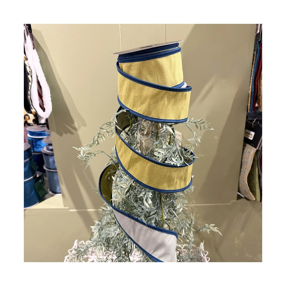 JME 2.5" Dupion DBL Fused Contrasting Dupion Trim Ribbon