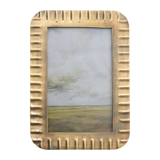 Metal Ribbed Photo Frame