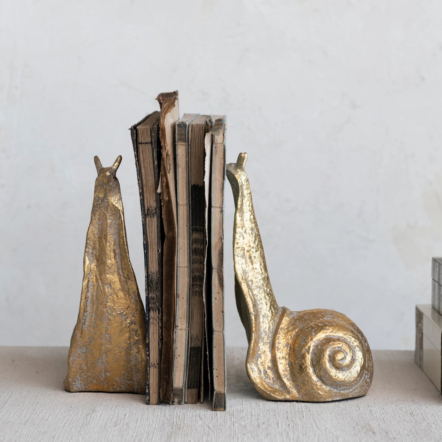 S/2 Cast Iron Snail Bookends, Distressed
