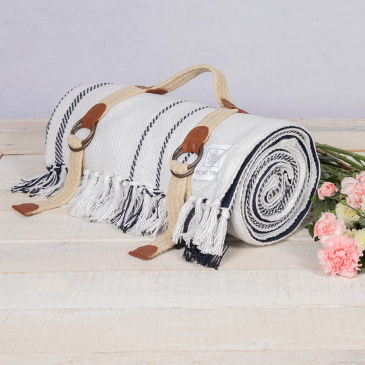 Montecito Picnic Blanket w/ Harness