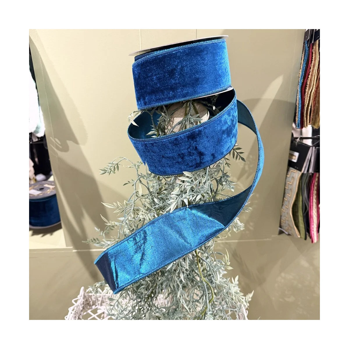 JME 2.5" Velvet Metallic Dupion Fused Ribbon