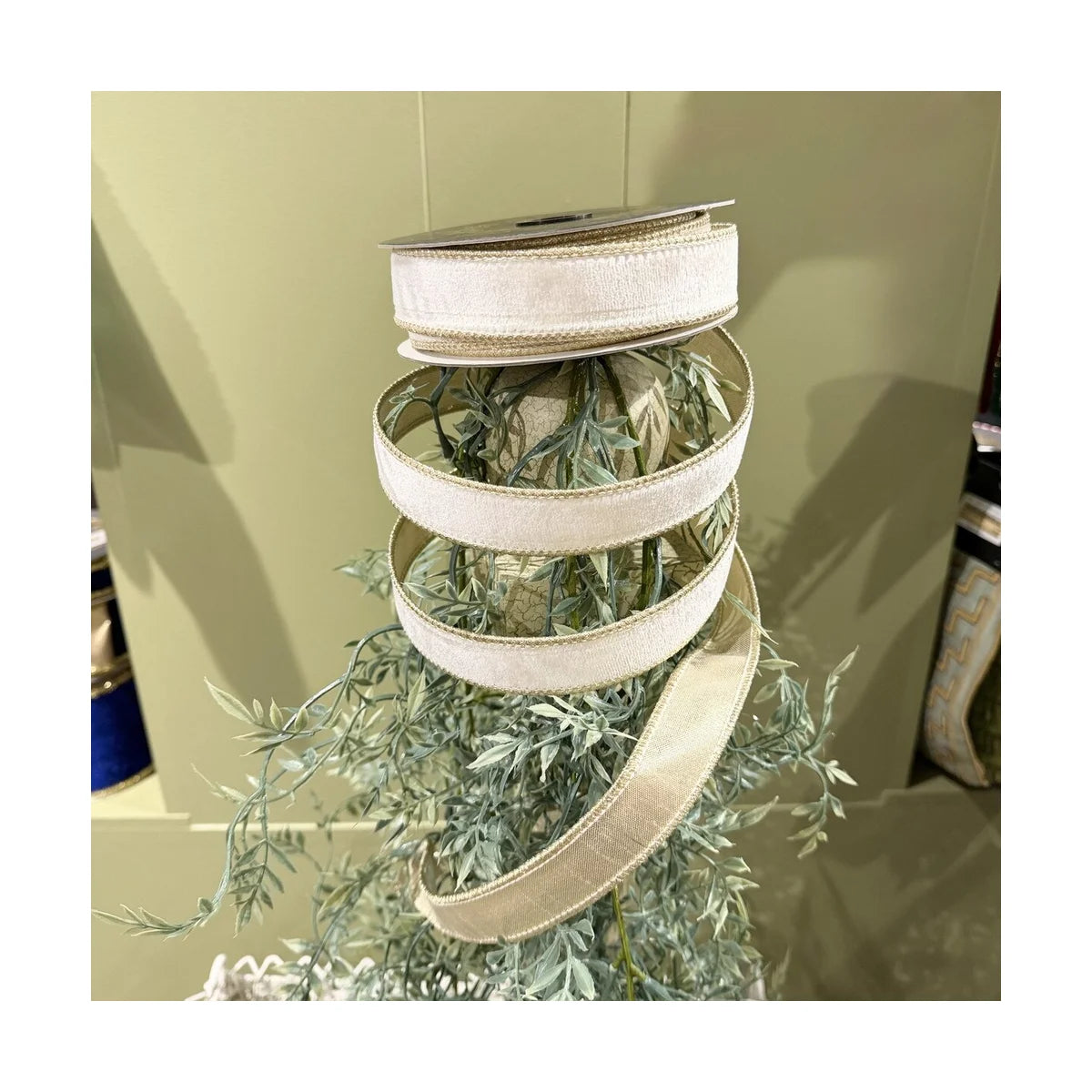 JME 1" Velvet Metallic Gold Dupion Backing Ribbon